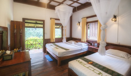Bungalow, River View (Aircon)