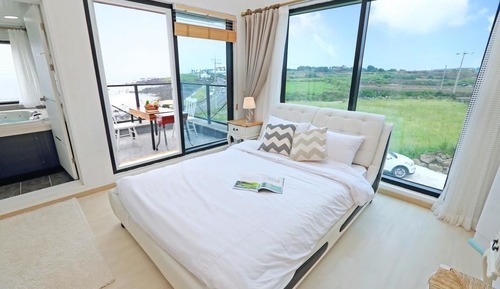 Geumja Room
