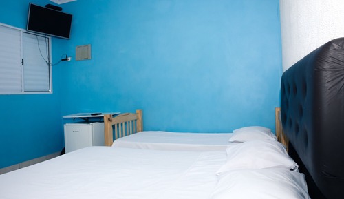 Triple Room, Multiple Beds