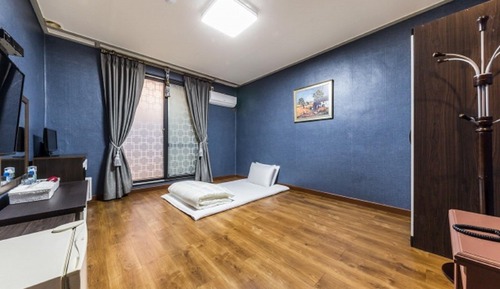 Traditional Room