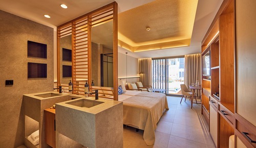 Junior Suite, Terrace (2 adults + 1 child)