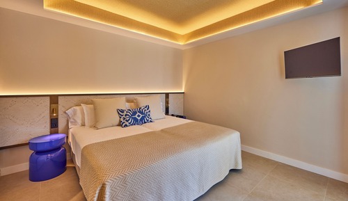 Family Suite, Balcony, Garden View (2 adults + 1 child)