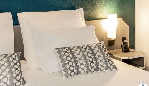 Family Room, Multiple Beds