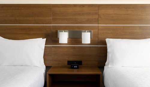 Suite, 2 Queen Beds, Accessible (Comm, Roll-In Shower)