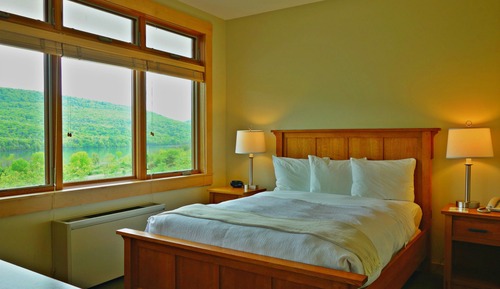 Family Suite, 1 Bedroom, Kitchenette, Lakeside
