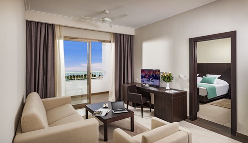 Room (Junior Suite)