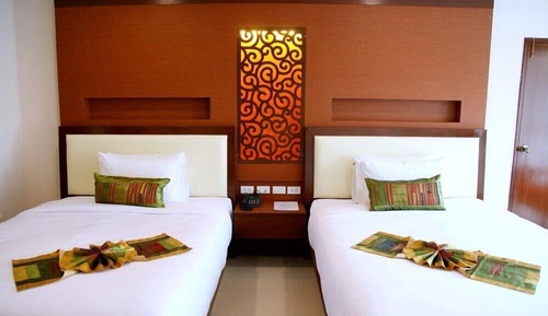 Family Suite, Pool View