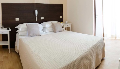 Comfort Double or Twin Room