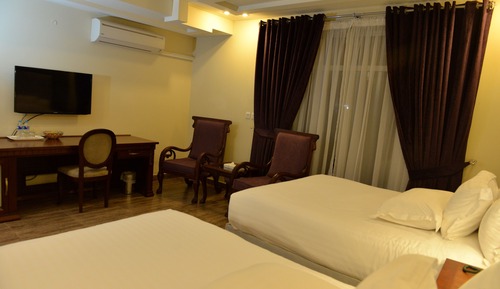 Single Room (First Floor)