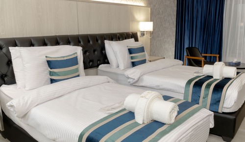 Deluxe Double Room, City View
