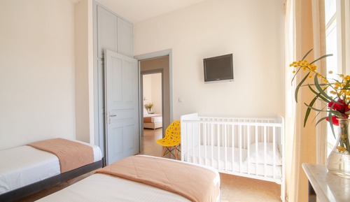 Apartment, 2 Bedrooms, Balcony (Old Harbour View & Garden View)