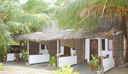 Basic Single Room, 1 Twin Bed, Smoking, Garden View