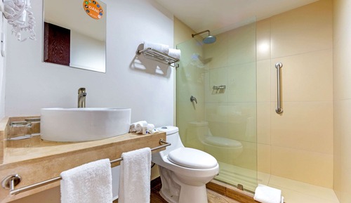 Standard Room, 2 Double Beds, Non Smoking
