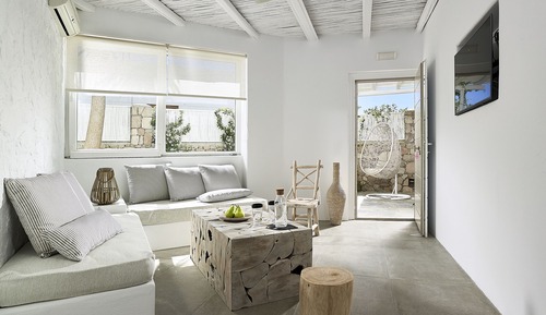 Deluxe Family Suite