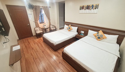 Family Quadruple Room, 2 Double Beds, Smoking, Garden View