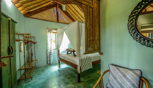 Deluxe Room, Pool View