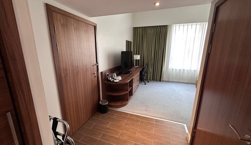 Room, 1 Queen Bed, Accessible