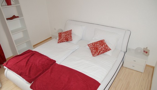 Deluxe Suite, 2 Bedrooms, Patio, Ground Floor
