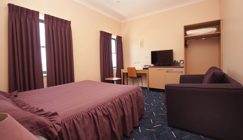 Queen Room