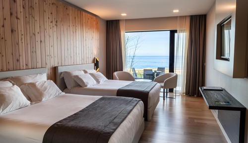 Superior Double or Twin Room, Sea View