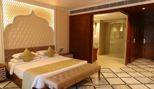 Luxury Room, 1 King Bed, View (with Sitout)