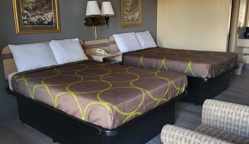 Standard Room, 2 Double Beds, Non Smoking