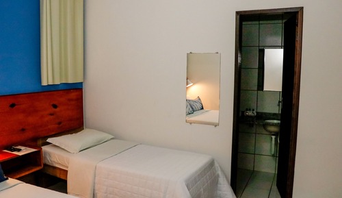 Economy Triple Room