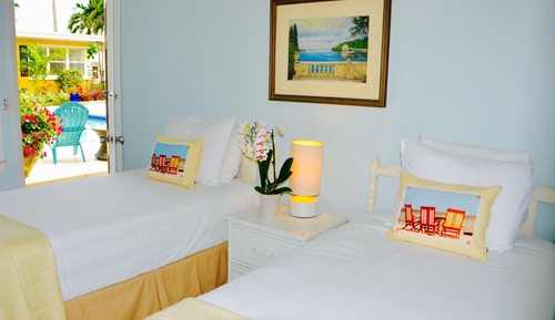 Standard Apartment, Multiple Beds, Non Smoking, Private Bathroom