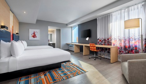 Room, 2 Queen Beds, Non Smoking, City View (Corner)