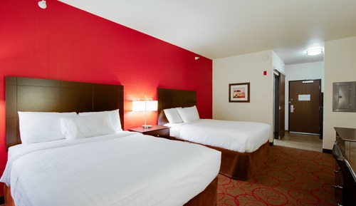 Deluxe Room, 2 Queen Beds, Kitchenette