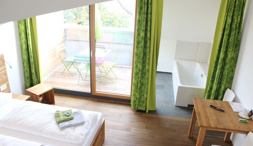 Suite, Jetted Tub (balcony)
