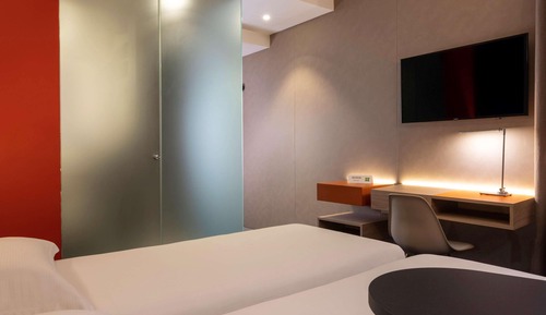 Standard Room, 2 Twin Beds
