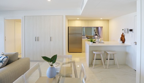 One Bedroom Hinterland Apartment with Daily Service