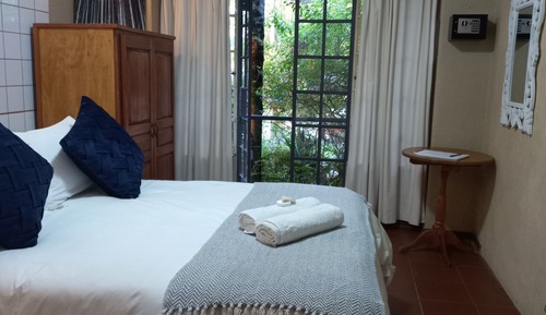 Standard Room, Ensuite, Garden View