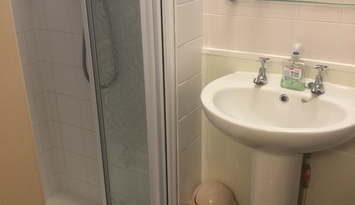 Twin Room, Ensuite, Ground Floor (Large)
