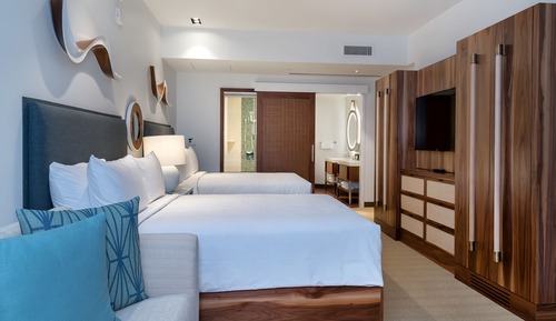 Room, 2 Queen Beds, Ocean View
