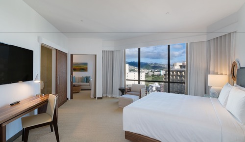 Suite, 1 King Bed with Sofa bed, City View