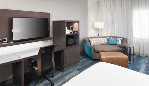 Room, 1 King Bed with Sofa bed (Mobility Accessible, Tub)