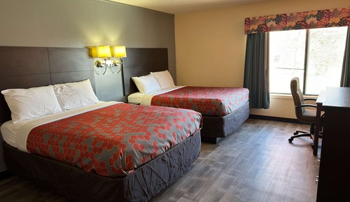 Room, 2 Queen Beds, Accessible, Non Smoking