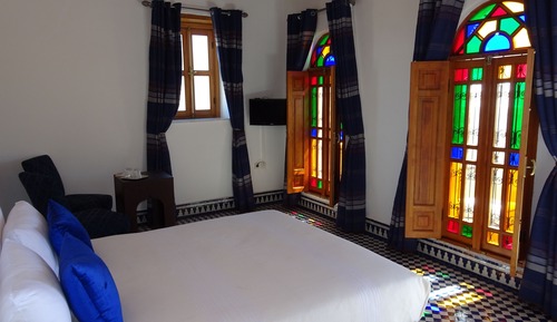 Suite, Balcony