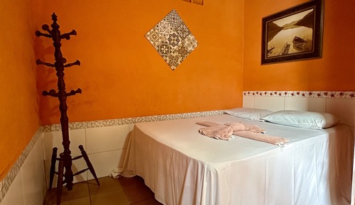Traditional Suite, 1 Bedroom, Courtyard View