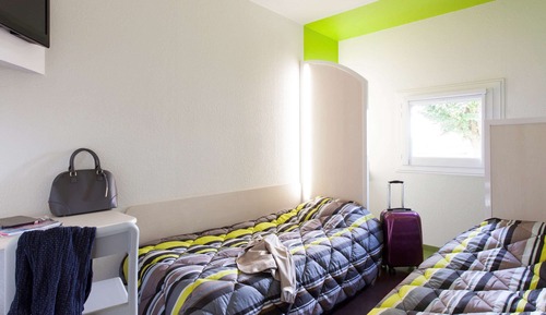Room (Duo salle de bain commune)
