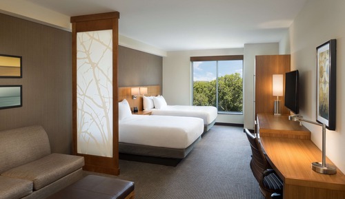 Room, Multiple Beds (2 Queen and 1 Sofa Bed)