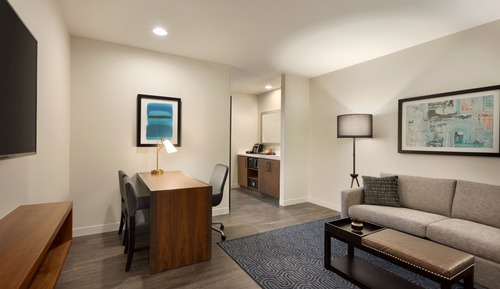 Premium Suite, 2 Queen Beds, Non Smoking