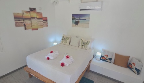 Deluxe Studio Suite, Pool View