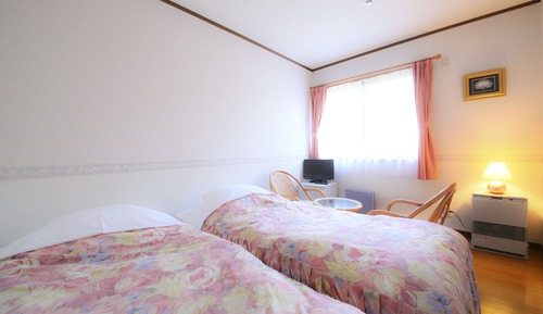 Standard Twin Room, 2 Bedrooms, Refrigerator, Garden View