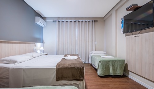 Deluxe Quadruple Room