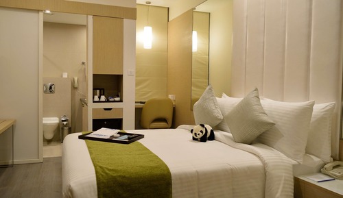 Premium Room, 1 Queen Bed