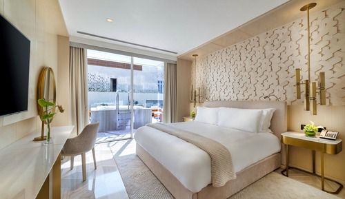 4 BED | Duplex w/Pool