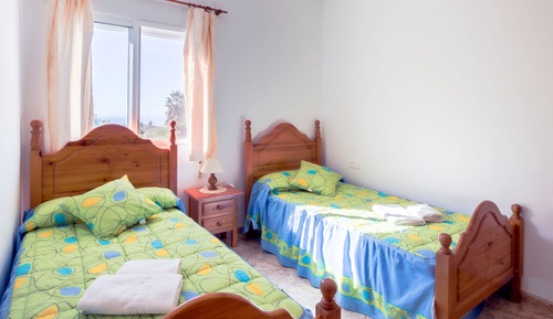 Traditional House, 2 Bedrooms